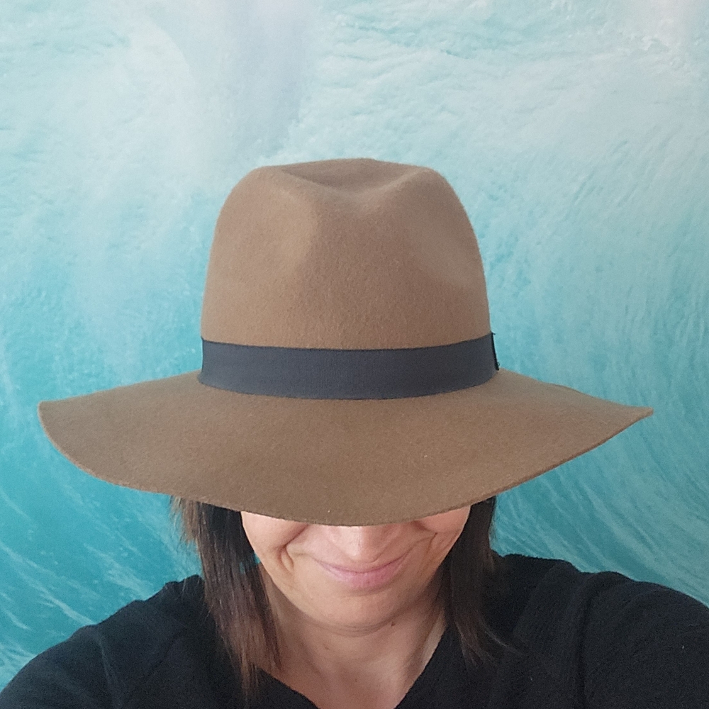 Calvin Klein Brown Felt Fedora with Black Inner Band